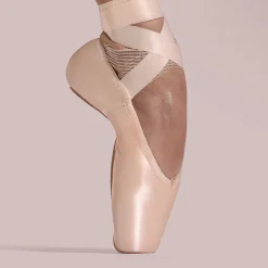 Bloch "Etu" Flex Suede Toe Pointe Shoes Pink Satin