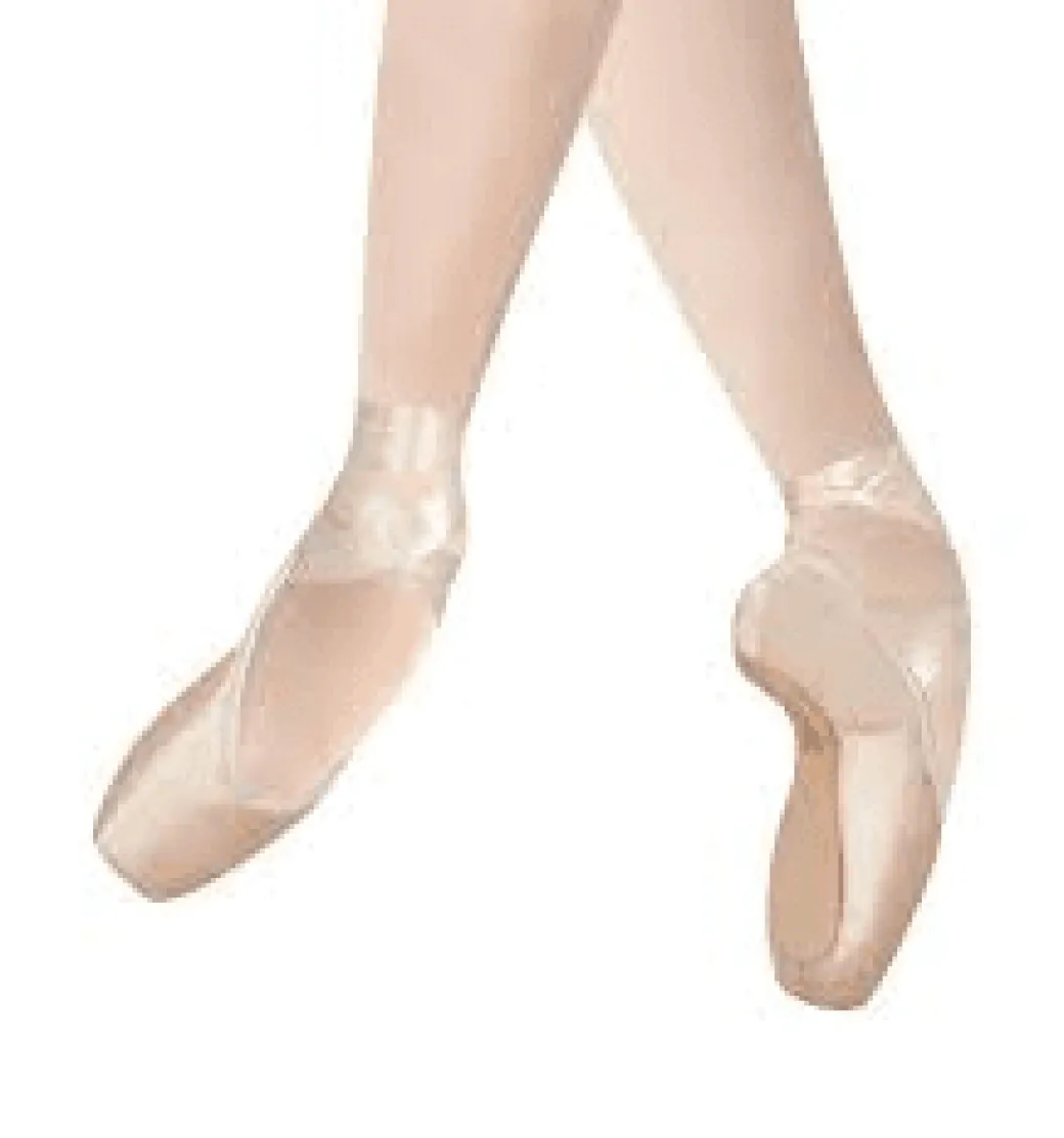 Capezio Studio Pointe Shoe 7.5 Shank Closeout