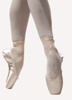 RClass Crescenda Pointe Shoe Medium Shank