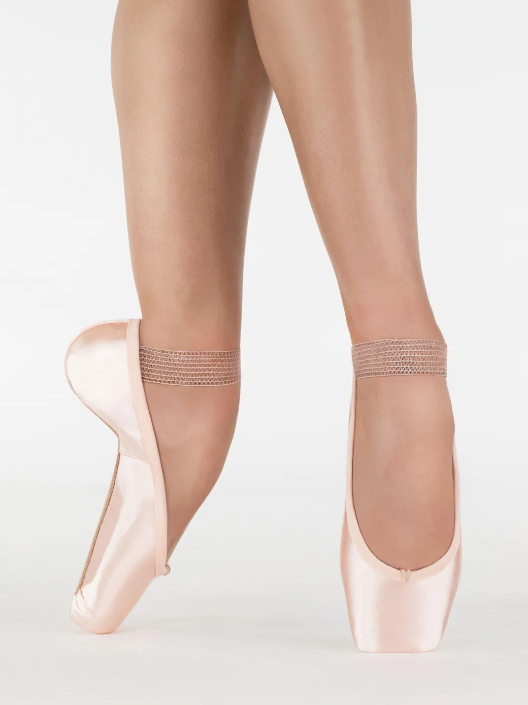 Suffolk Signet Pointe Shoe Light