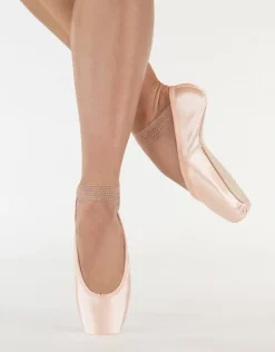 Suffolk Solo Prequel Pointe Shoe Light